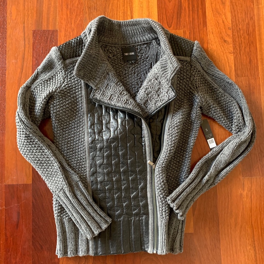 NEW with tags- Women’s Full Zip Sweater